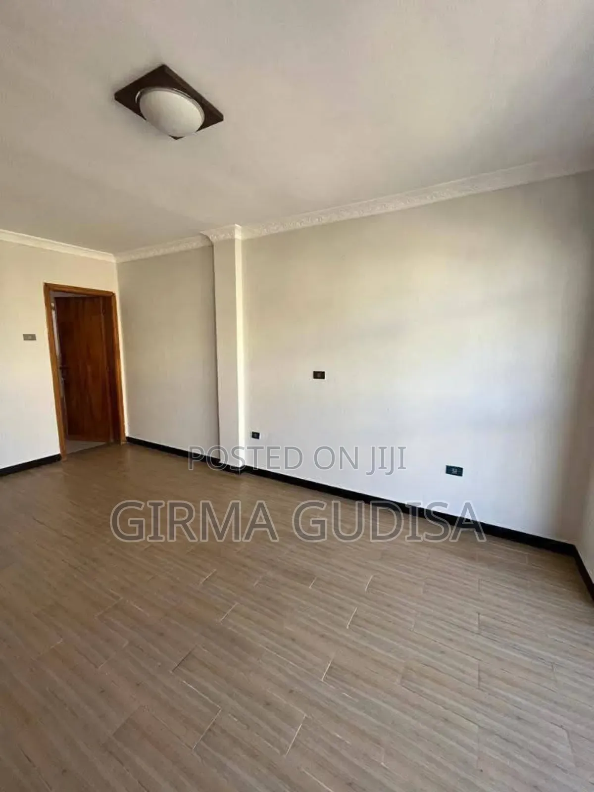 Furnished 5bdrm House in Cmc, Bole for sale