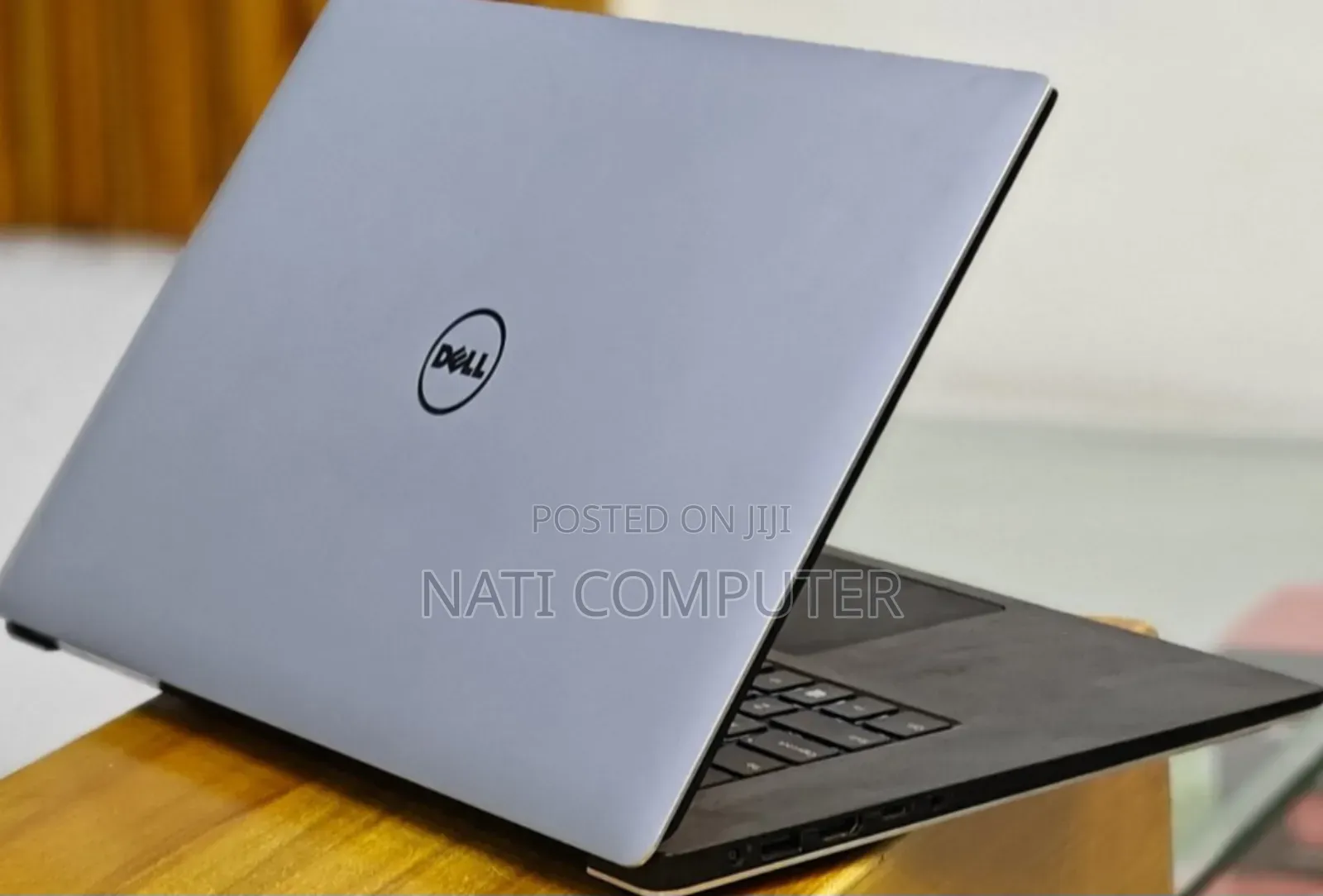 New Laptop Dell XPS 15 16GB Intel Core I7 SSD 256GB