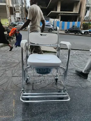 Commode Wheelchair奔走toilet Wheelchair段的wheelchair痛批wheelchair Poty
