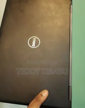 New Laptop Dell 8GB Intel Core I7 SSD 256GB