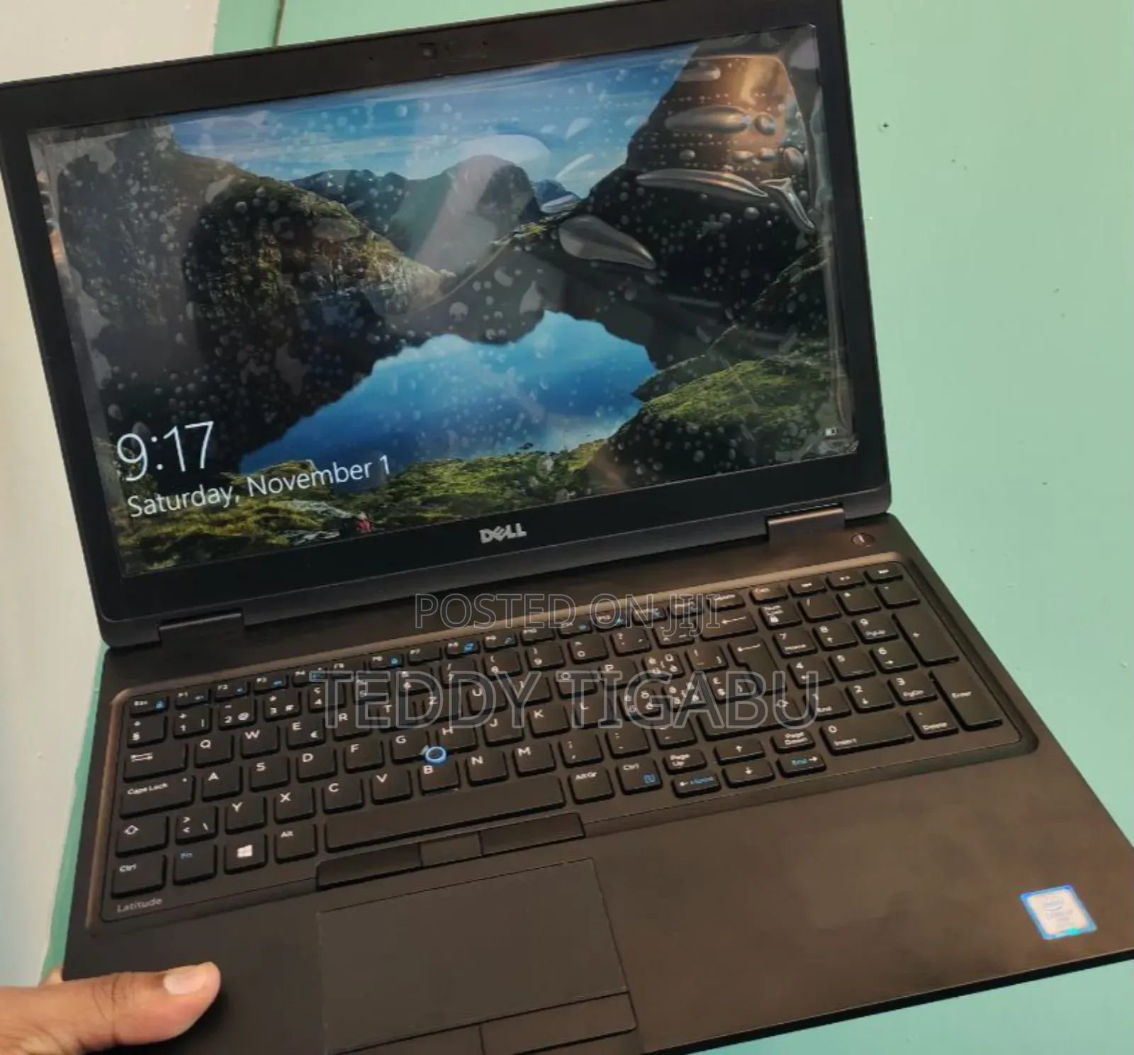 New Laptop Dell 8GB Intel Core I7 SSD 256GB