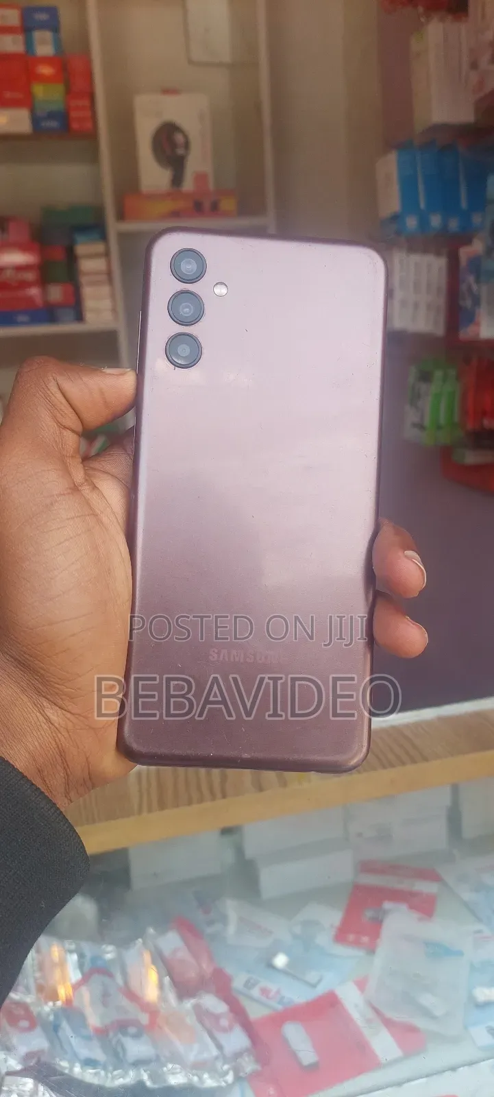 Samsung Galaxy M13 64 GB Black