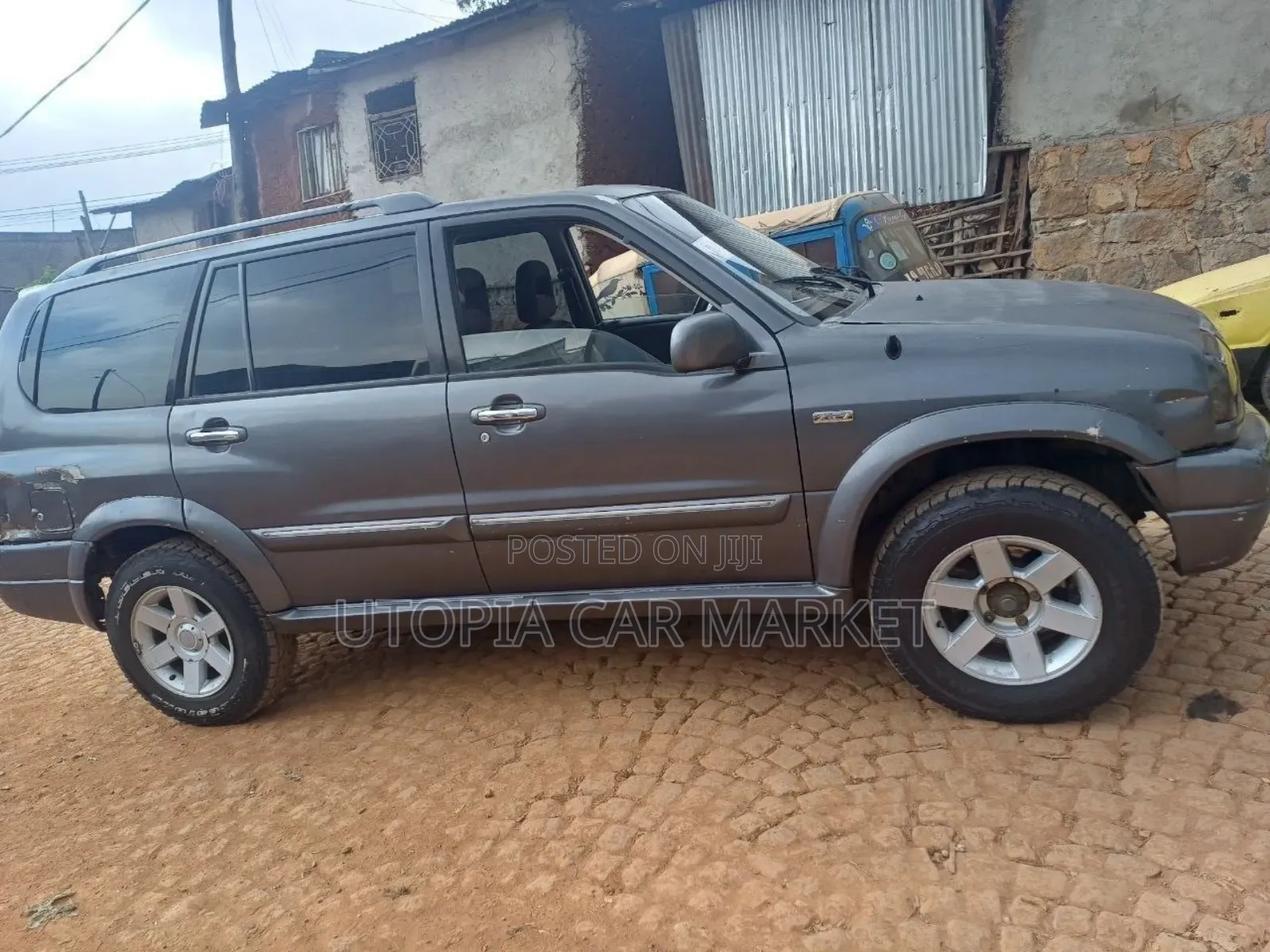 Suzuki XL-7 2002 Gray