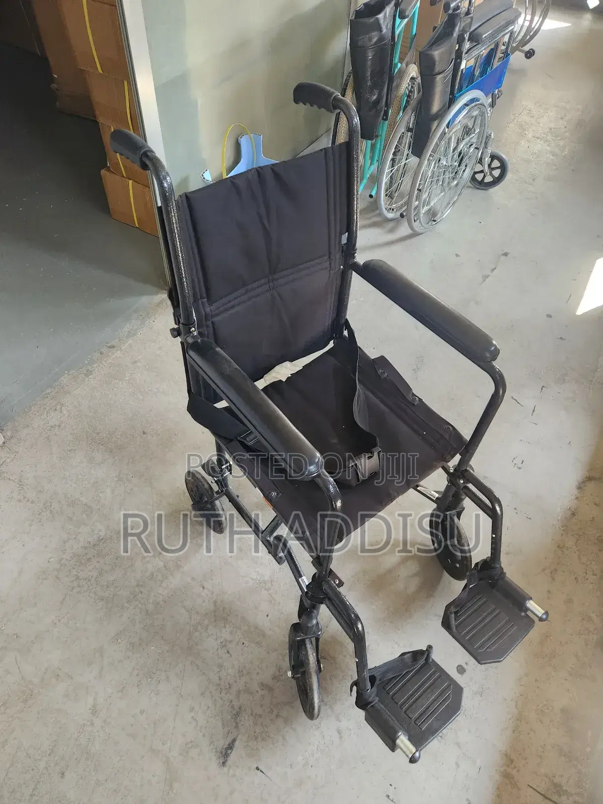 Belted Normal Wheelchair奔跑wheelchair老人wheelchair乏人wheelchair Medical