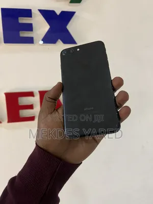 New Apple iPhone 7 Plus 32 GB Black