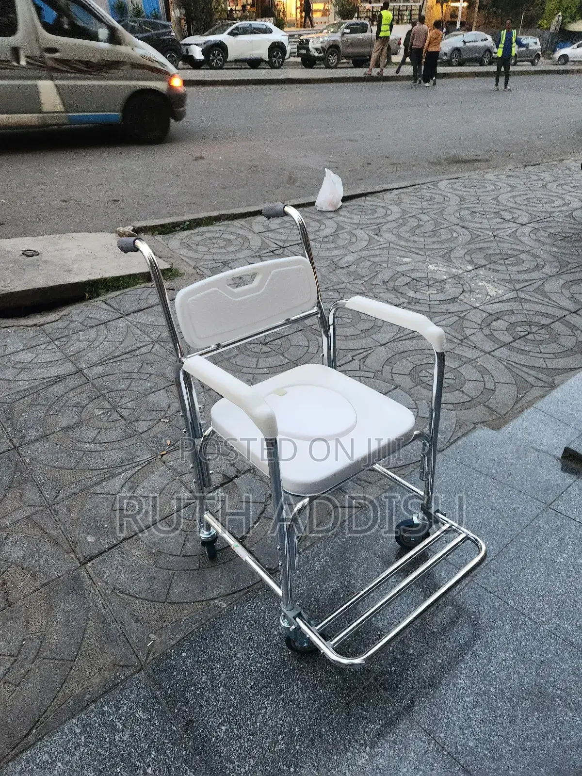 Wheelchair療效wheelchair使館wheelchair奔馳wheelchair倚賴wheelchair Commode New