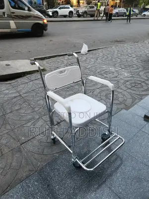 Wheelchair療效wheelchair使館wheelchair奔馳wheelchair倚賴wheelchair Commode New