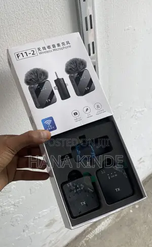 F11-2 Wireless Microphone