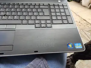 Laptop Dell Latitude E5540 4GB Intel Core I5 SSHD (Hybrid) 1T