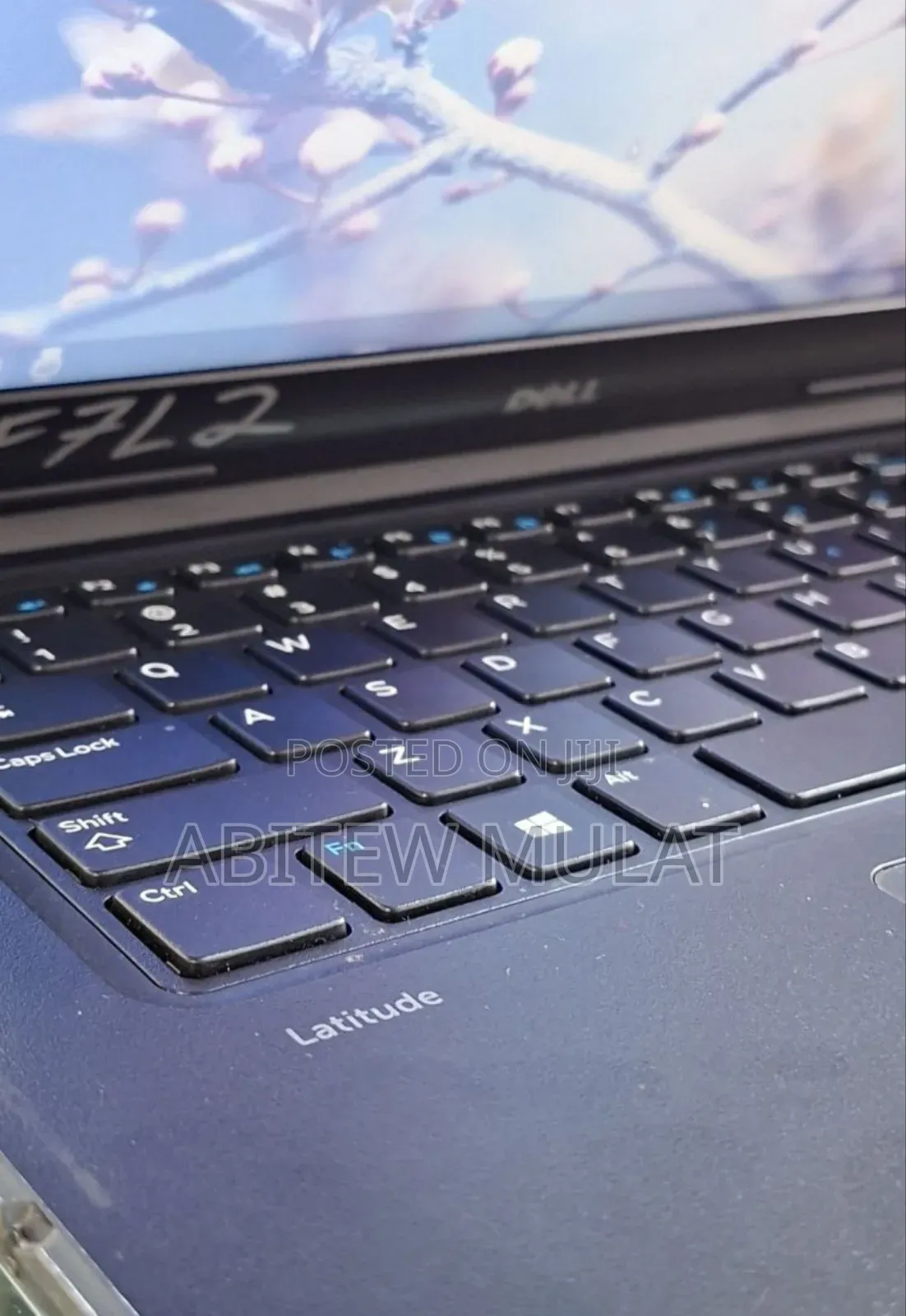 New Laptop Dell Latitude 3380 8GB Intel Core I5 SSD 256GB