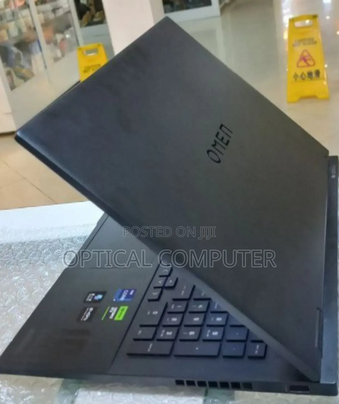 New Laptop HP Omen 16 16GB Intel Core I9 SSD 1T