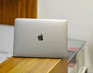 New Laptop Apple MacBook Pro 2019 16GB Intel Core I5 SSD 1T