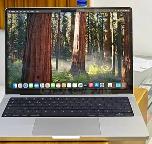 New Laptop Apple MacBook Pro M1 16GB Apple M1 SSD 1T