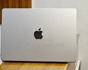 New Laptop Apple MacBook Pro M1 16GB Apple M1 SSD 1T