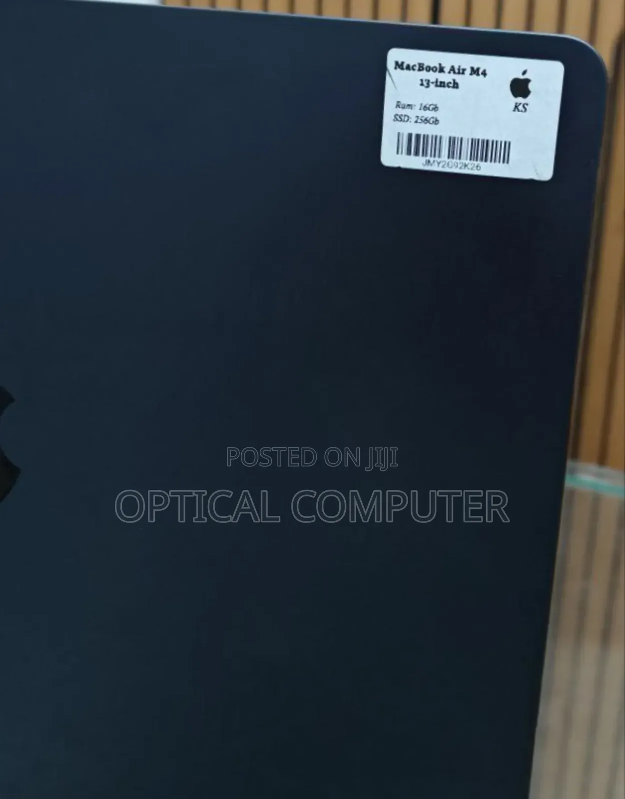 New Laptop Apple MacBook Pro 16GB Apple M4 SSD 256GB