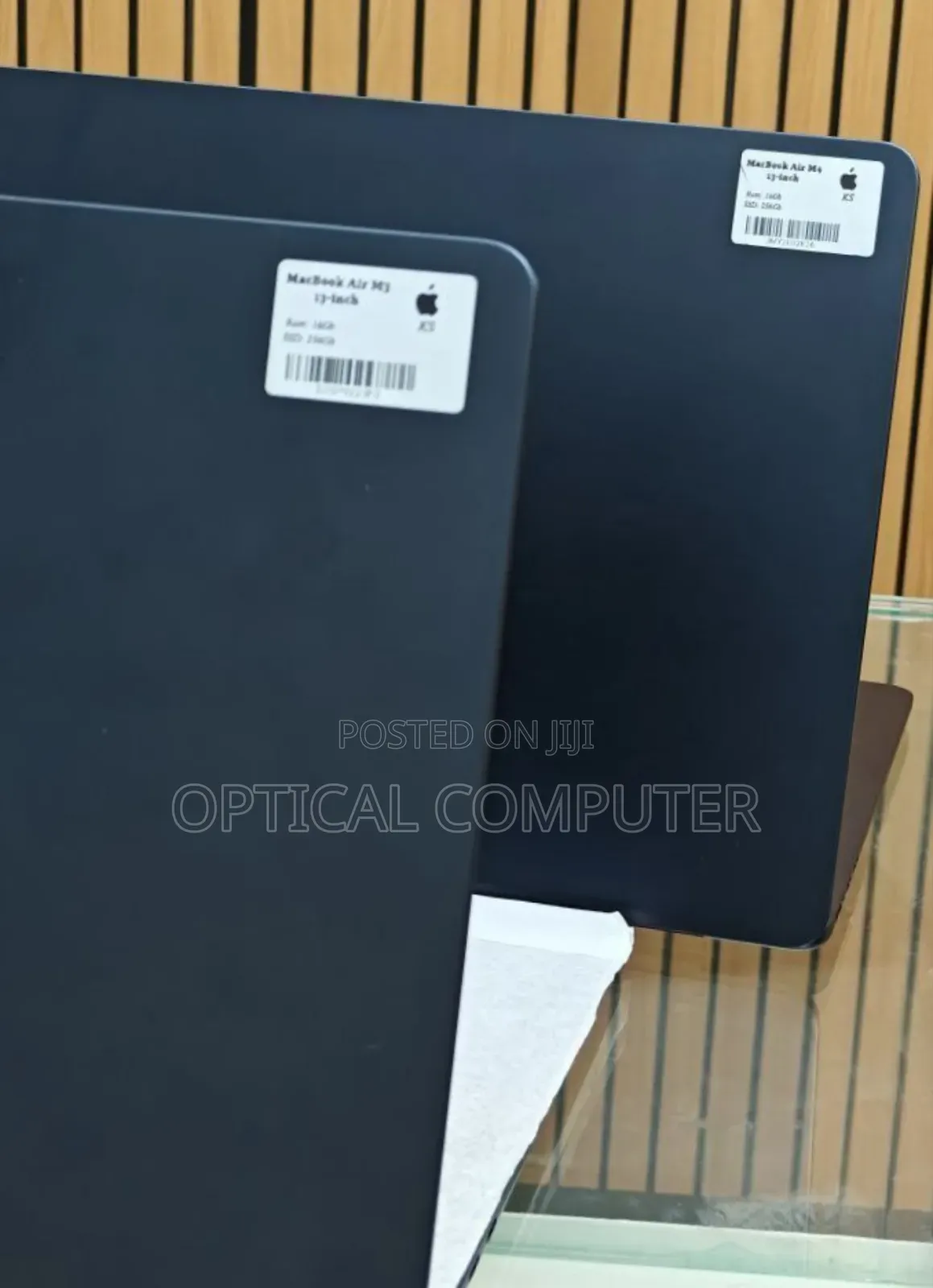 New Laptop Apple MacBook Pro 16GB Apple M4 SSD 256GB