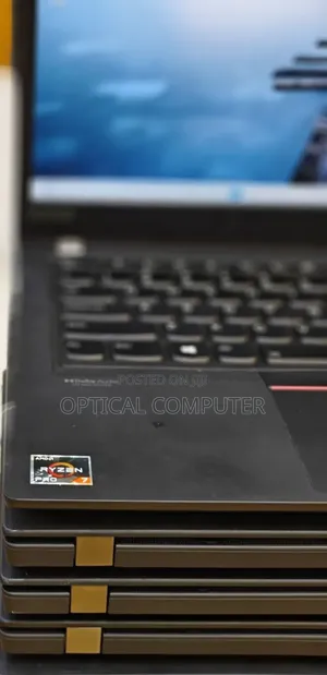 Photo - New Laptop Lenovo Thinkpad P14s 16GB AMD Ryzen 7 SSD 512GB