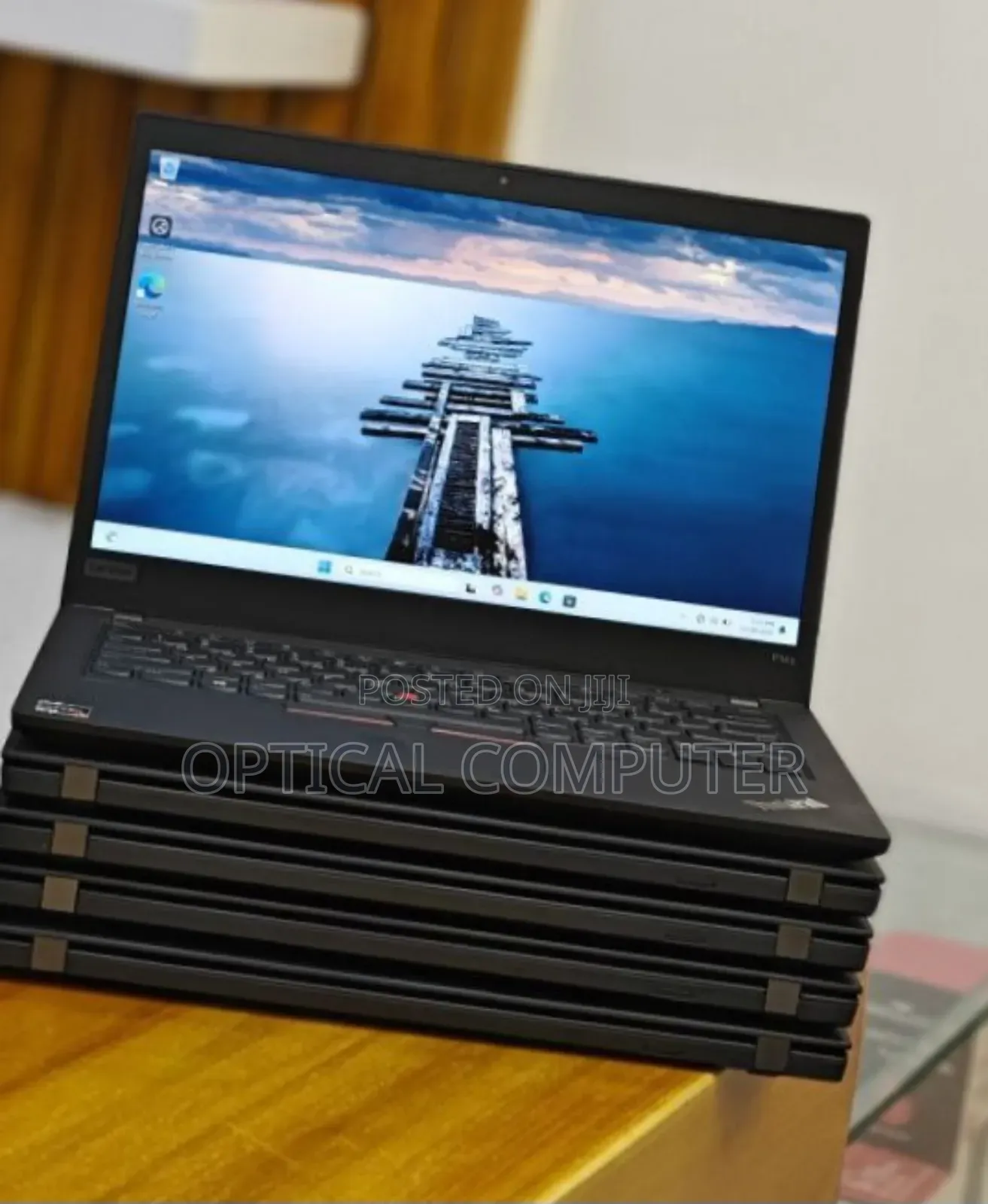 New Laptop Lenovo Thinkpad P14s 16GB AMD Ryzen 7 SSD 512GB