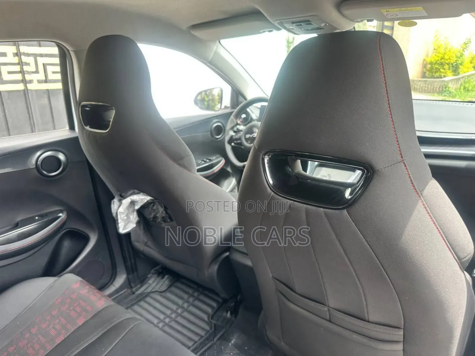 BYD E2 43 kWh 94 hp FWD 2024 Ivory