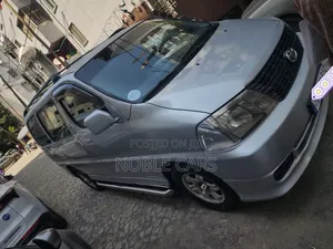 Toyota HiAce 2008 Silver