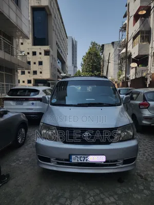 Toyota HiAce 2008 Silver