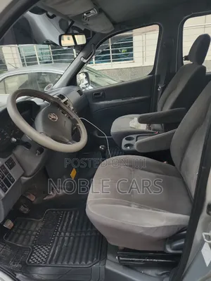 Toyota HiAce 2008 Silver
