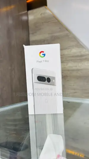 Photo - New Google Pixel 7 Pro 128 GB