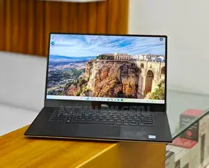 Photo - New Laptop Dell XPS 15 16GB Intel Core I7 SSD 256GB