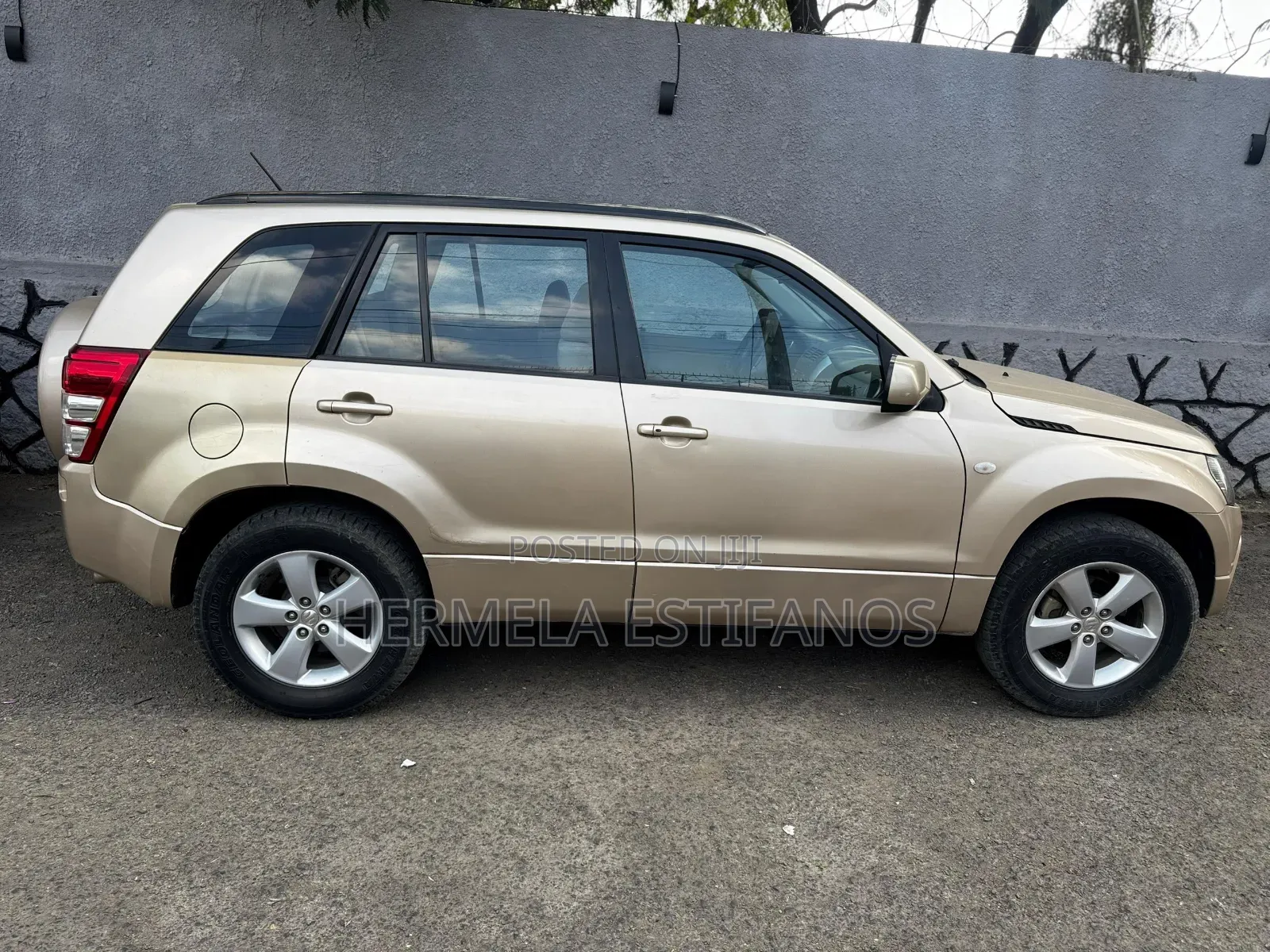 Suzuki Grand Vitara 2.4 Limited 2012 Gold