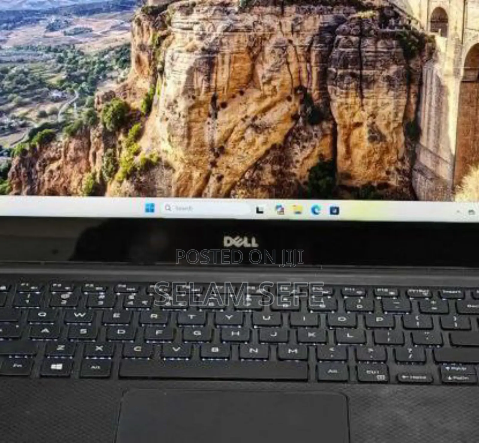 New Laptop Dell XPS 15 16GB Intel Core i7 SSD 256GB