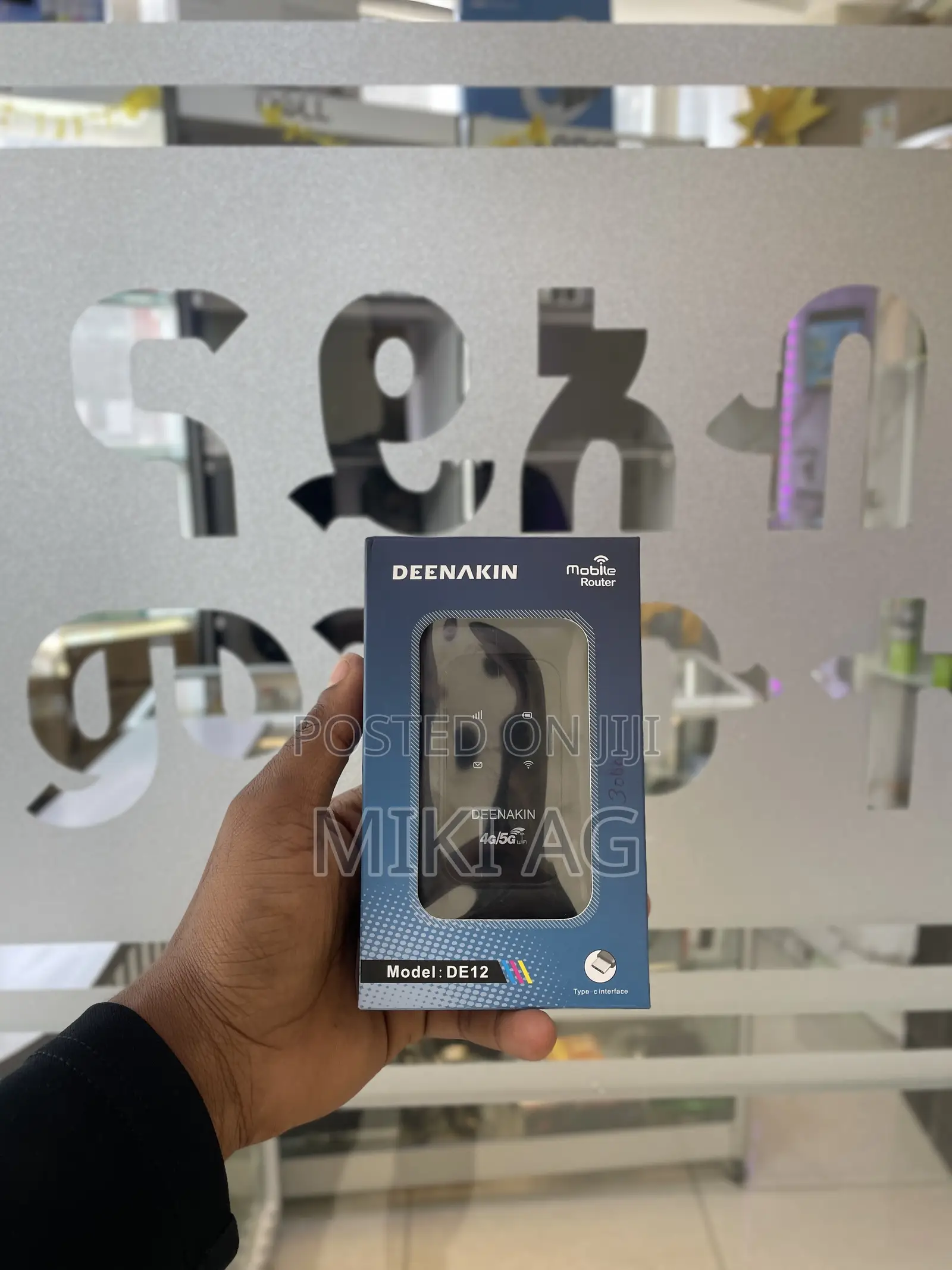 Deenakin Mobile Router