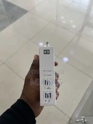  Wireless  Microphone