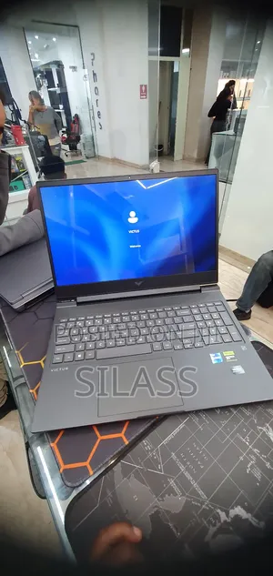 New Laptop HP Victus 16 16GB Intel Core I7 SSD 512GB