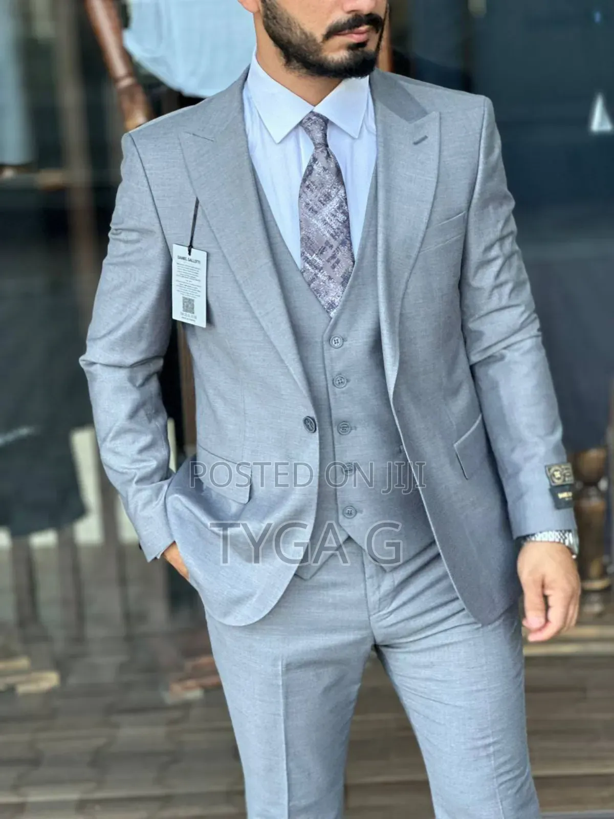 Men's Suit