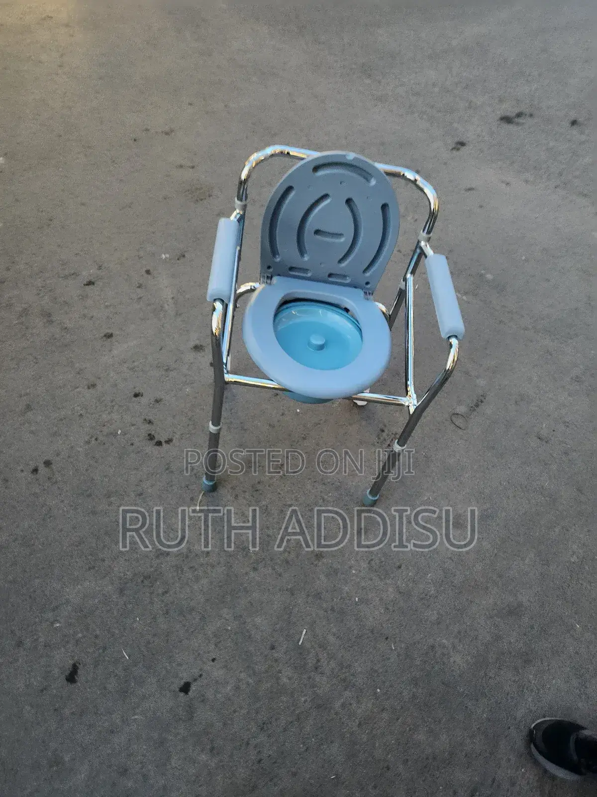 Commode Chair較高brand New Toilet Chair協調commode Chair Medical Poty Char