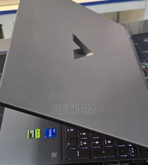 New Laptop HP Victus 15 16GB Intel Core i5 SSD 512GB