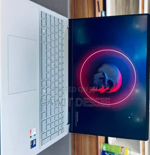 New Laptop Dell 16GB Intel Core Ultra 7 SSD 512GB