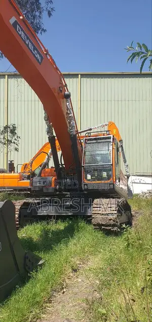 Photo - Develon Excavator