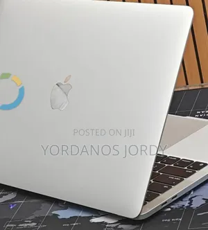 New Laptop Apple MacBook Pro 8GB Apple M2 SSD 256GB