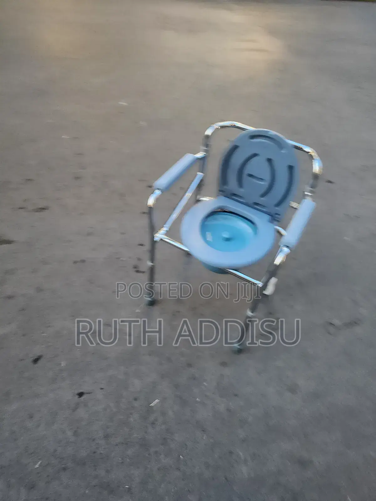 Toilet Chair癲載commode Chair奔走commode Chair麵粉commode Chair痂不toilet Chai