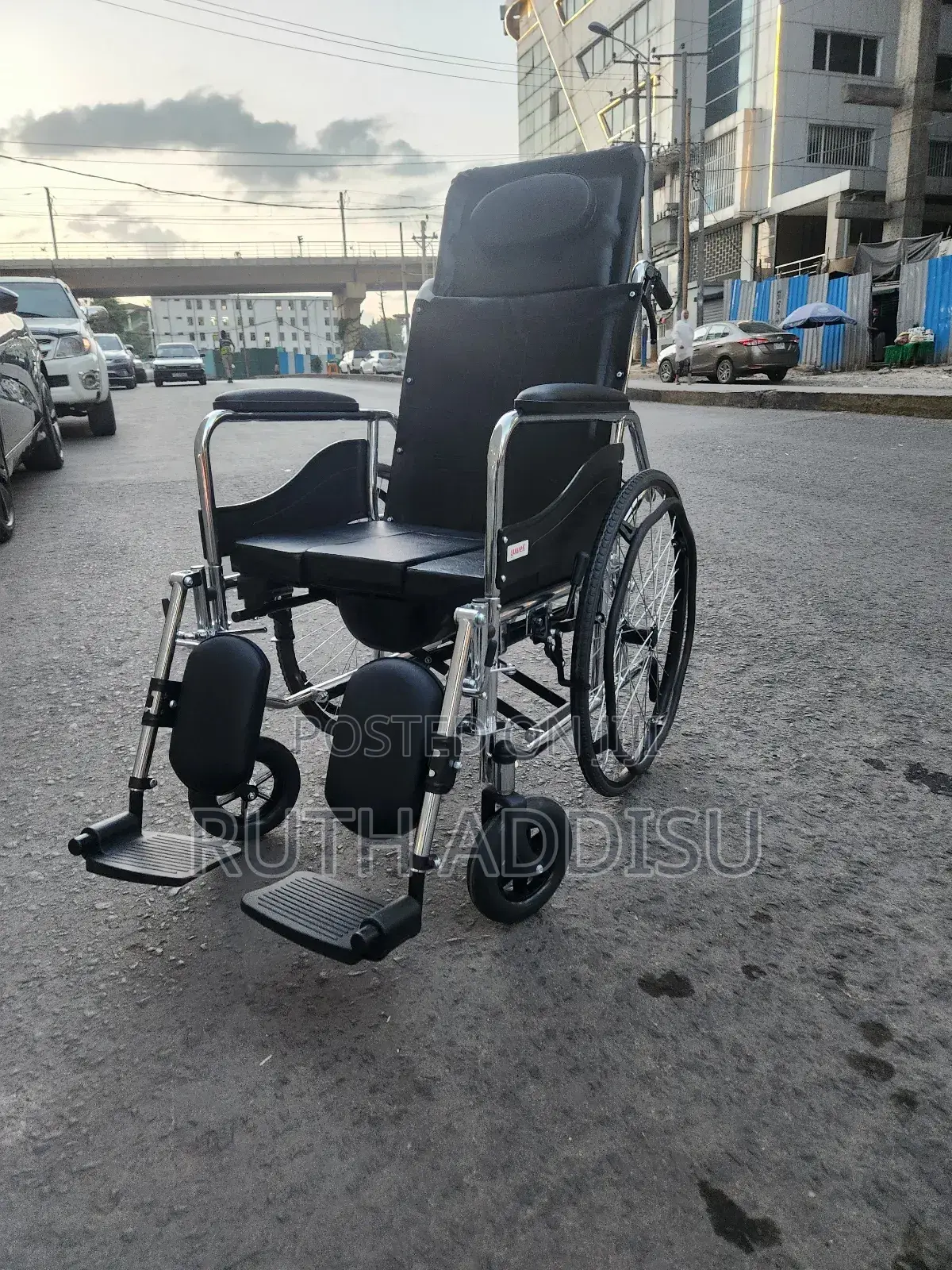 Wheelchair奔跑wheelchair轟動wheelchair倚靠wheelchair寯不wheelchair皆是wheelchair