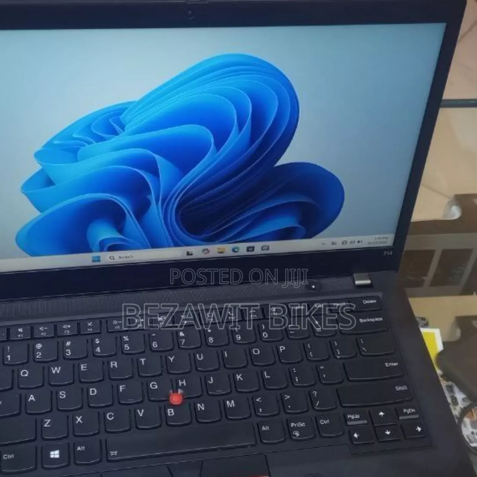 New Laptop Lenovo ThinkPad T14 16GB Intel Core I7 SSD 512GB