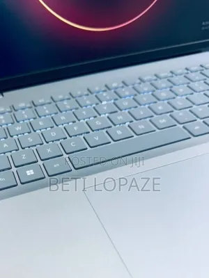 New Laptop Dell Inspiron 15 16GB Intel Core Ultra 7 SSD 1T