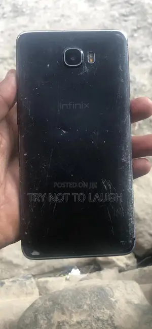 Photo - Infinix Note 4 Pro 32 GB Black