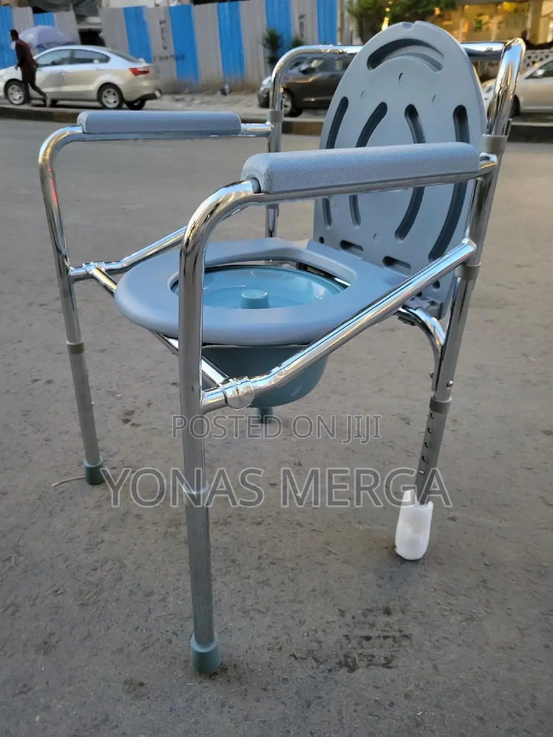 Commode Chair囪官toilet Chair用喆with Drop Arms and Bathroom