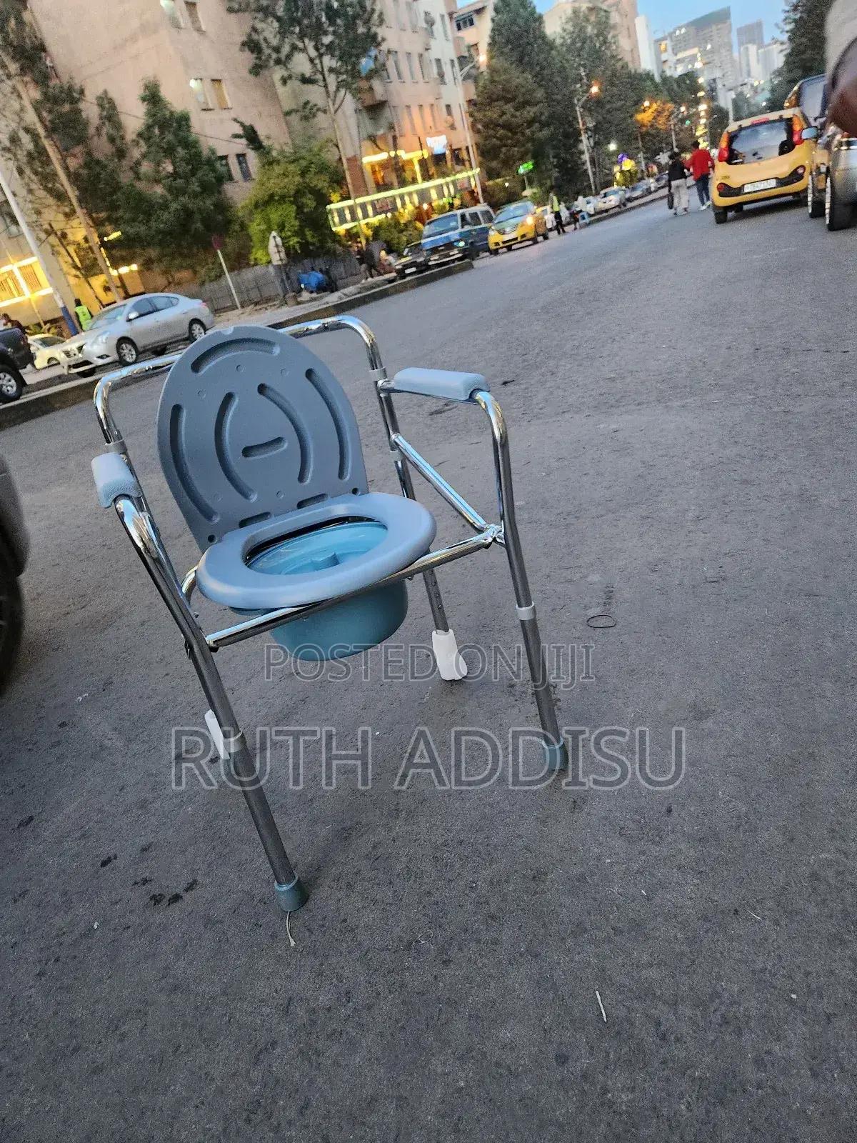 Toilet Chair麵條commode Chair協助commode Chair癲馬commode Chair會在commode New