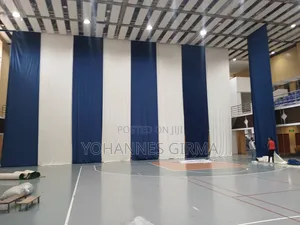 Photo - የሚከራይ መጋረጃ ነጭ እና ብሉ ብላክ