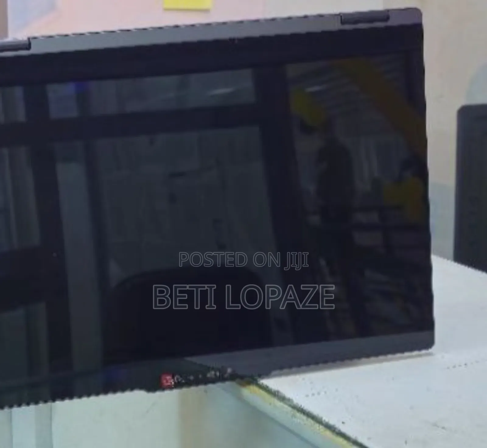 New Laptop Lenovo Yoga 7i 16GB Intel Core Ultra 7 SSD 1T