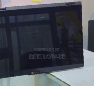 New Laptop Lenovo Yoga 7i 16GB Intel Core Ultra 7 SSD 1T