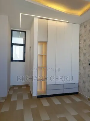 7bdrm House in G+2 House, Bole for sale